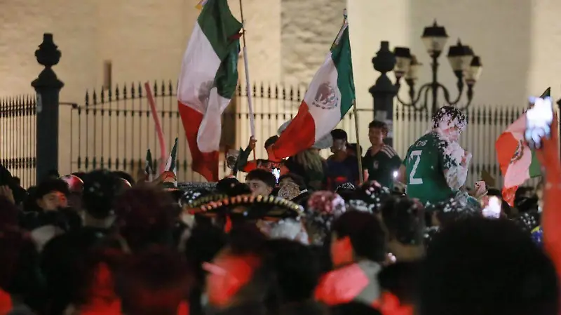 Afición duranguense celebra triunfo de México VS Ecuador